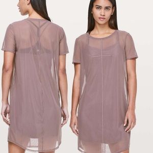 Lululemon ready to reach Dress sz 6 NWT Antique Bark